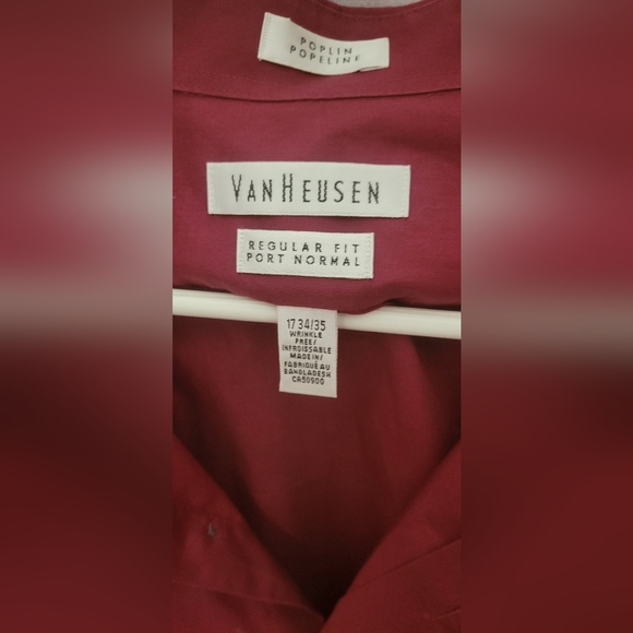 Van Heusen men's button up shirt - Picture 3 of 3